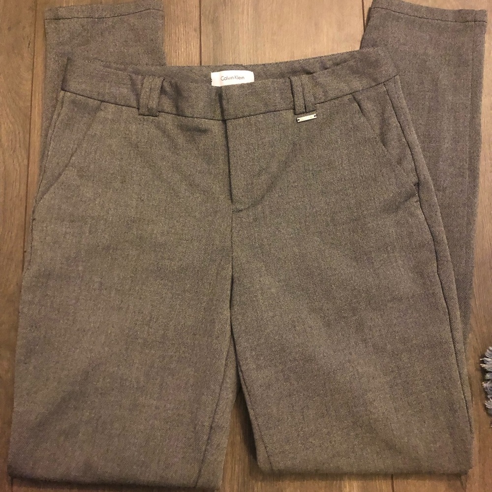 Calvin Klein grey pants size 4. Great condition!